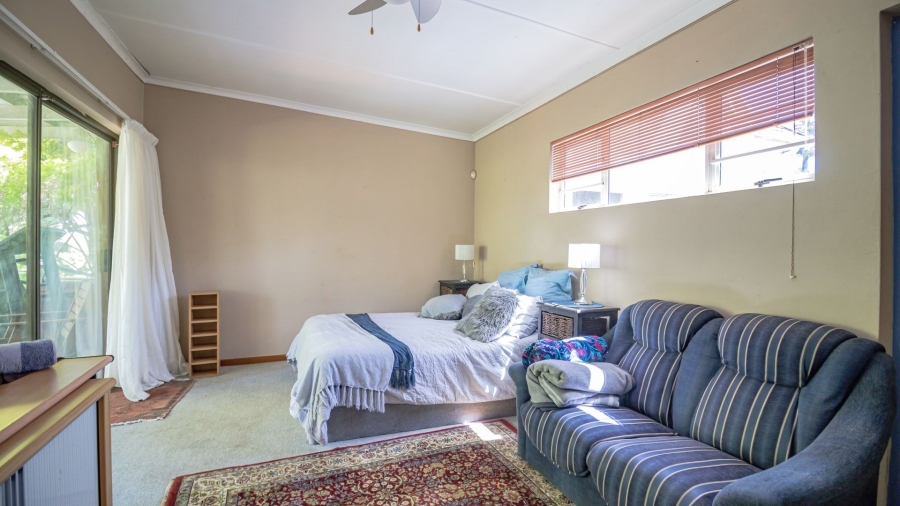 5 Bedroom Property for Sale in Vincent Eastern Cape